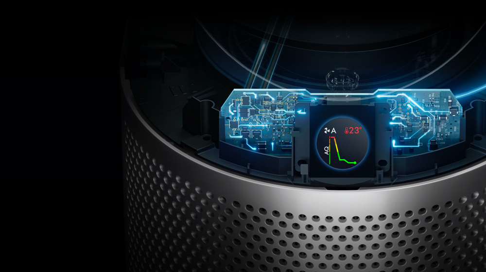 Internal sensing technology and LCD screen showing air quality