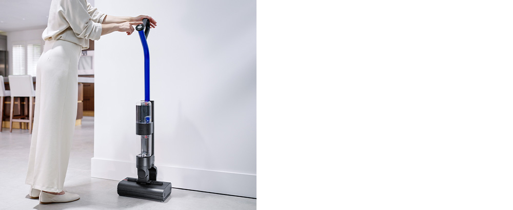 使用者在機器置於底座中時選擇自行清潔循環。